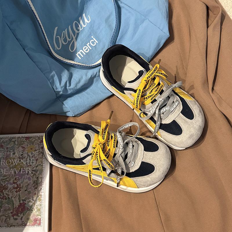 Scarpe da allenamento morale sportive comode con lacci e testa grande in abbinamento di colore, da donna, autunno e inverno, moda retrò versatile con fondo piatto traspirante casu