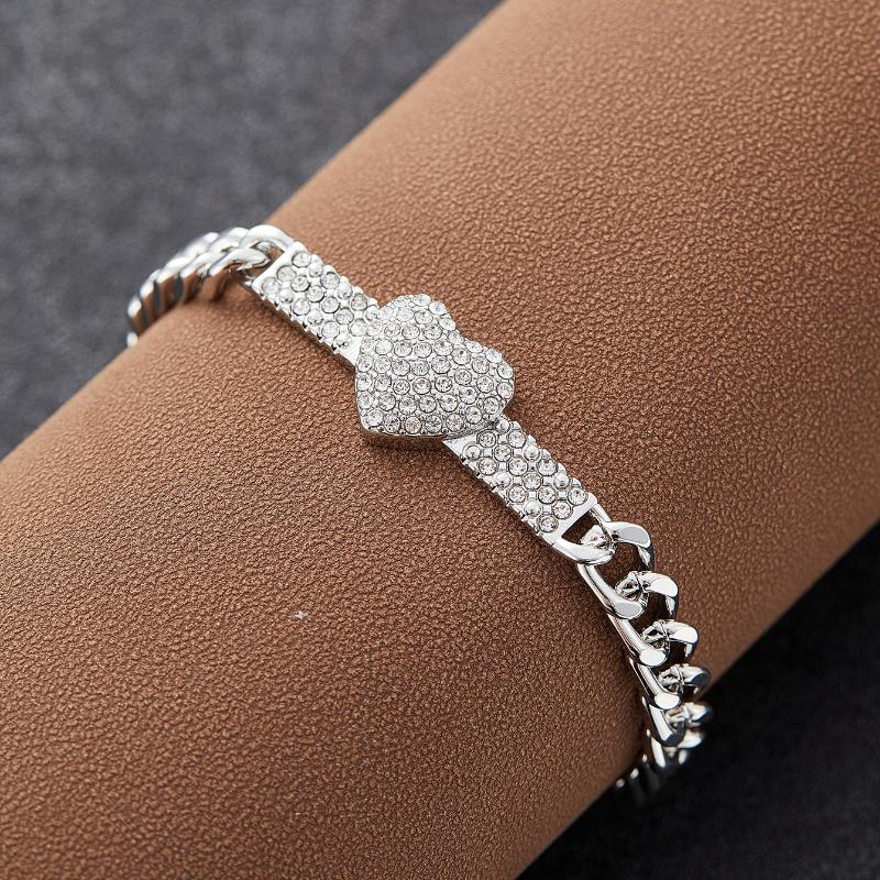 Elegant Luxury Inlaid Zircon Heart Bracelet for Women  Cuban Chain Chic Engagement Wedding Jewelry Gift