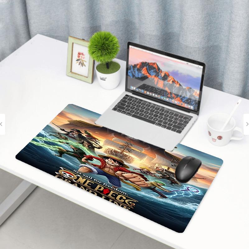 Tapis de Souris Imprimé One Piece, Tapis Antidérapant pour Clavier de Bureau, pour PC Portable Gaming Travail Utilisation Quotidienne, Cadeau Surprise Cool pour Festival