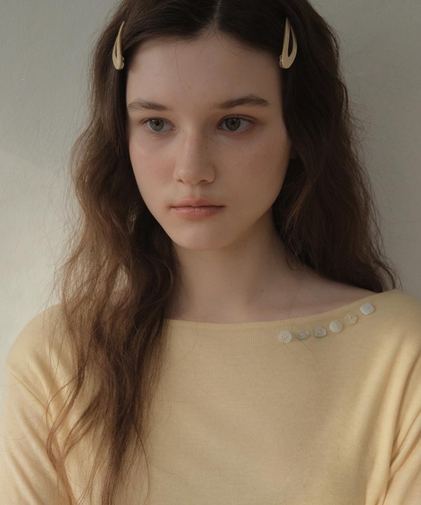 Aueonoseuteljia Button Boat Neck Wave T-Shirt_Light Yellow(O25-Tp20)