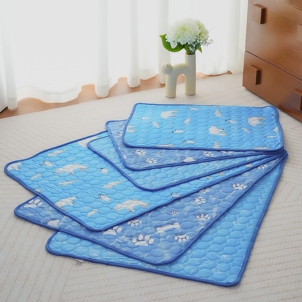 Ice Silk Summer Cooling Pad Keep Cooling Cat Dog Sleeping Mat Comfortable Pet Cooling Mat  Summer