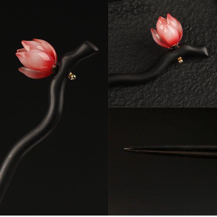 Black Sandalwood Hairpin with Unique Flower Design, Classical and Elegant, Suitable for Ancient Costume Accessories, Simple Daily Life