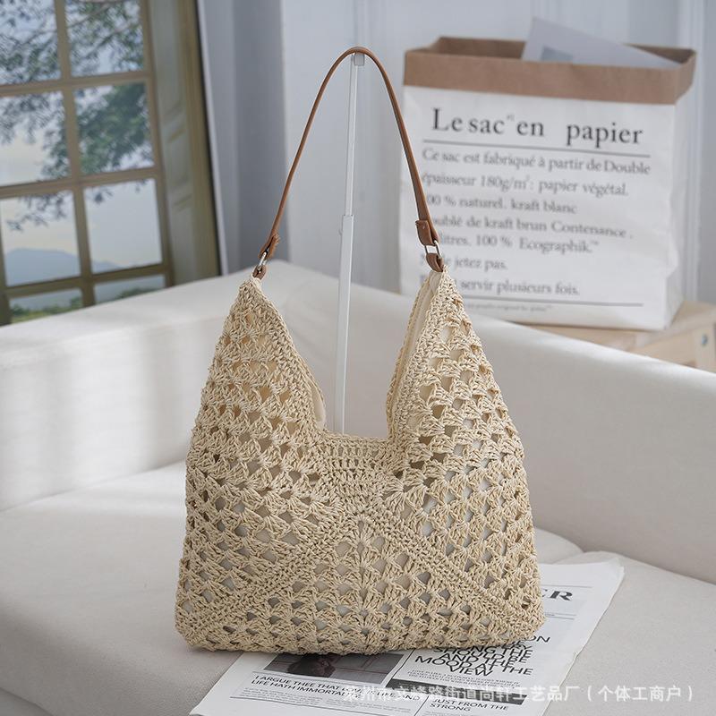 Fashion Hollow Straw Bag Summer Travel Shopping Versatile Straw Bag Commuter Versatile Woven Belt Underarm Bag 35*35