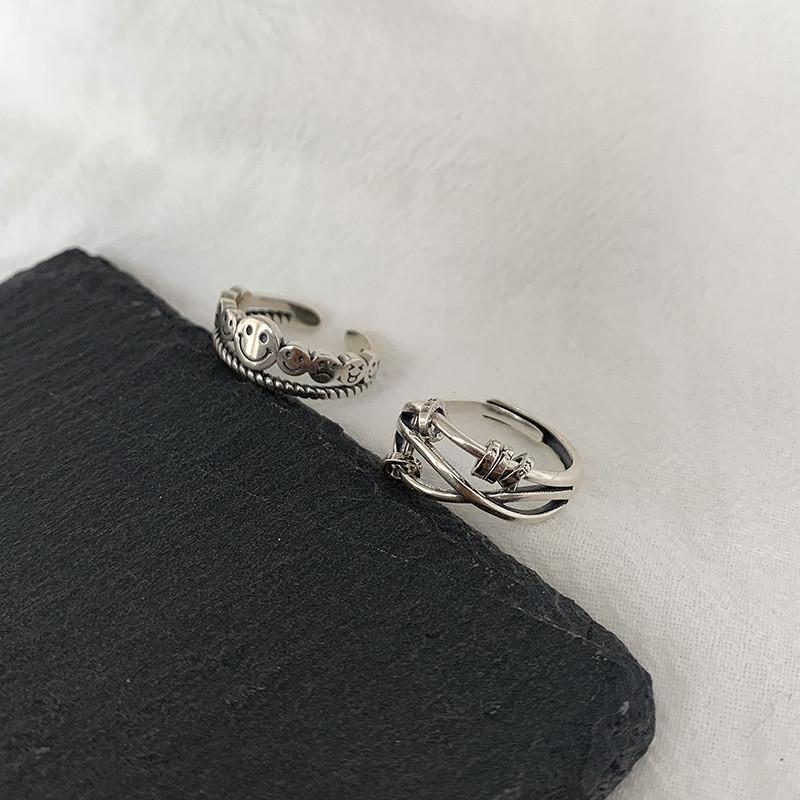 Contemporary 925 Sterling Silver Vintage Smiley Face Ring For Fashion Forward Women