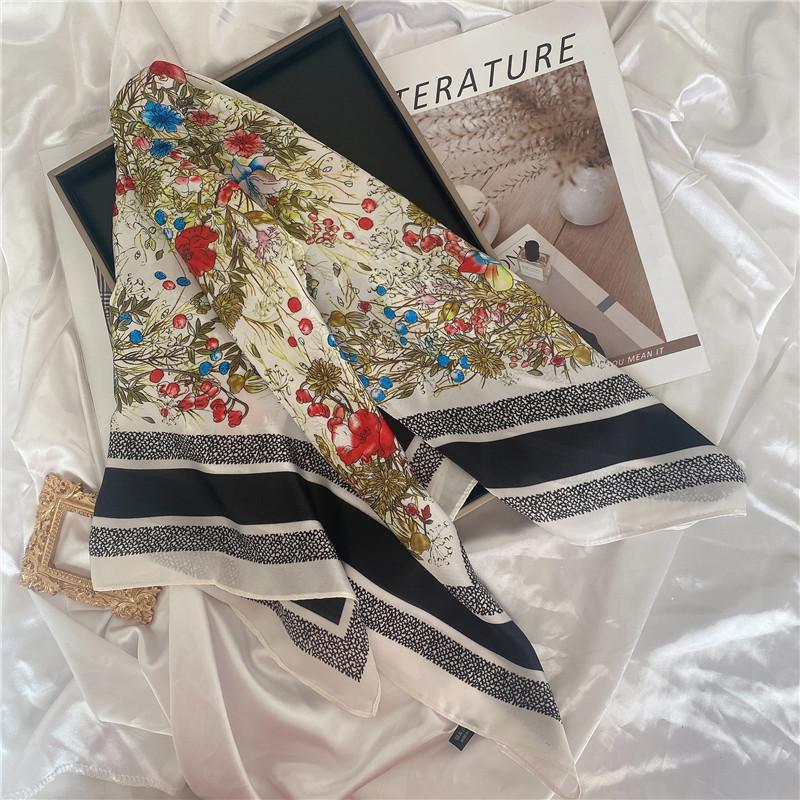 Luxury Desig Cashew Print Square Scarf Women’s Summer Breathable Silk Bandanna Luxury Female Neckerchief Fashion Hijab Gift 70cm
