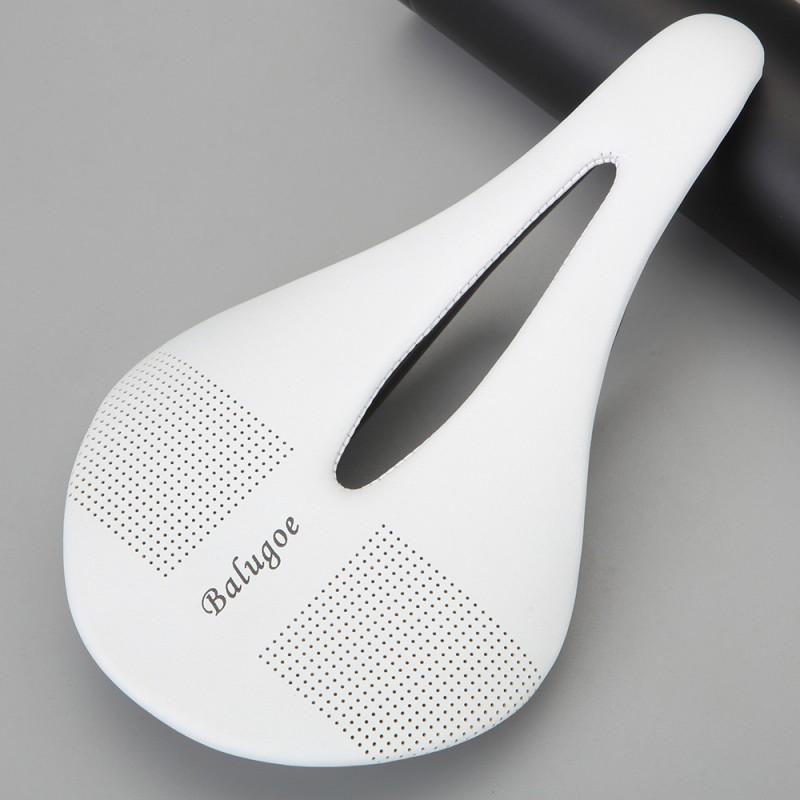 BALUGOE Carbonfaser Rennradsattel Ultraleicht Performance Sitz Rennteam Gebrauch
