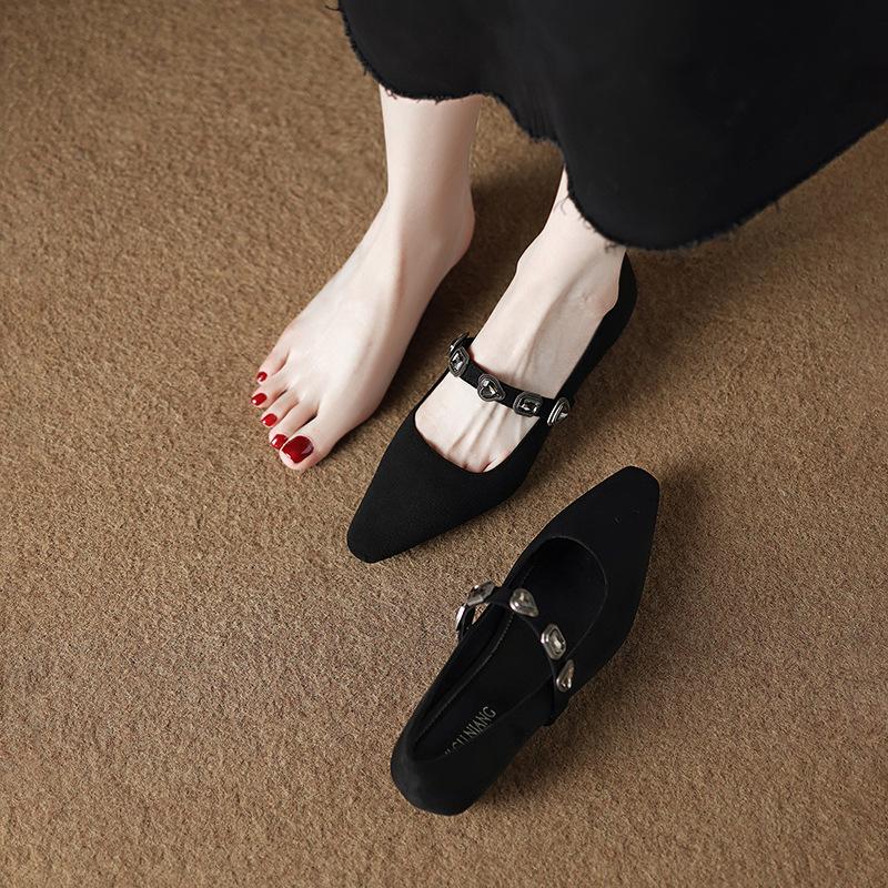 286-19 Low-heeled Versatile Single Shoes 2025 Spring and Summer Popular New Temperament Light-mouth Shoes Retro Small Leather Shoes