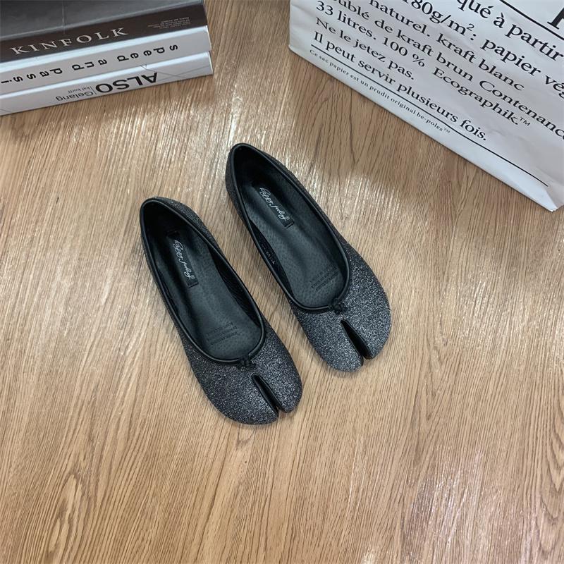 Fashion Bailamos Women Flats Tabi Ninja Shoes Woman Microfiber Leather Comfy Flats Split Toe Slippers Soft Bottom Loafers Solid Brief La