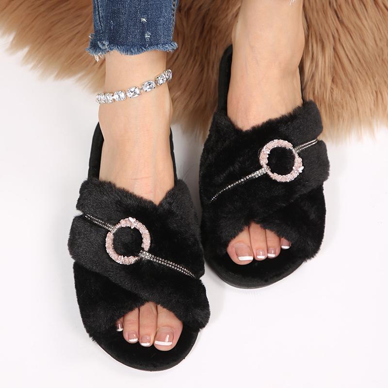 Fashion Fashion Cross Strap Plush Slippers Women Metal Detor House Cotton Slippers Woman Winter 2025 Soft Anti Slip Plush Slides Female