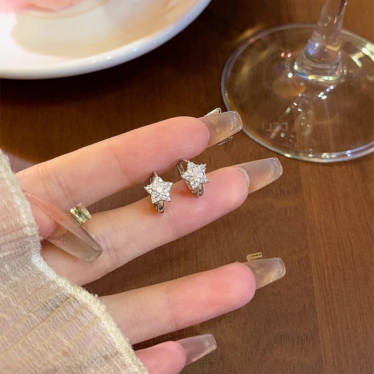 Simple Full Diamond Pentagram Earrings Mini Exquisite Design Ear Buckle Versatile Trendy Gift Elegant Lady's Classic Casual Jewelry