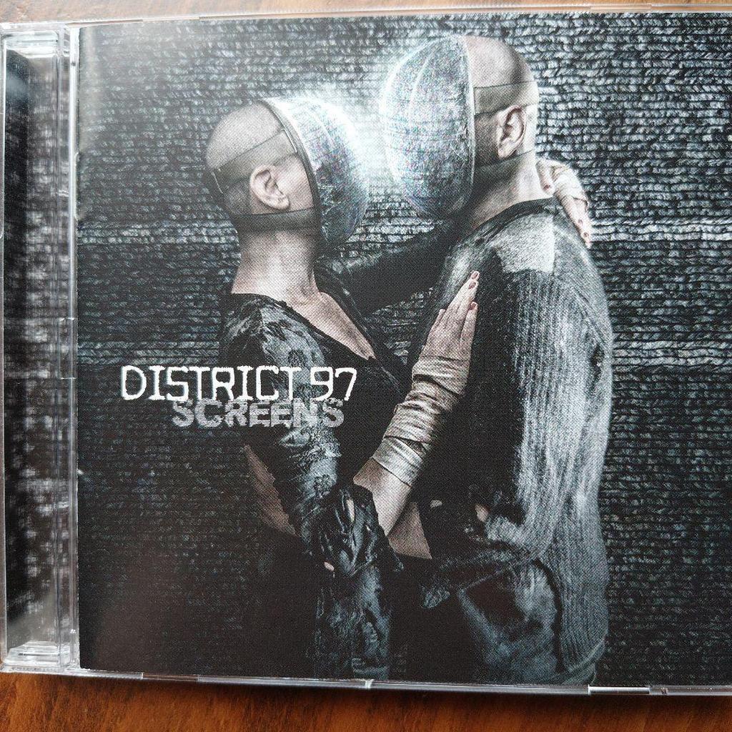 Used District 97 / Screens (USA)