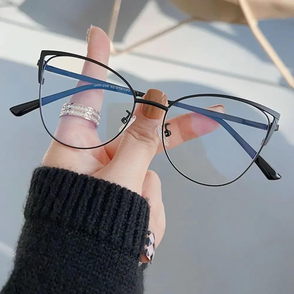 Blue Light Blocking Glasses for Women Fashion Optical Spectacle Eye Protection Computer Eyeglasses Designer Brand