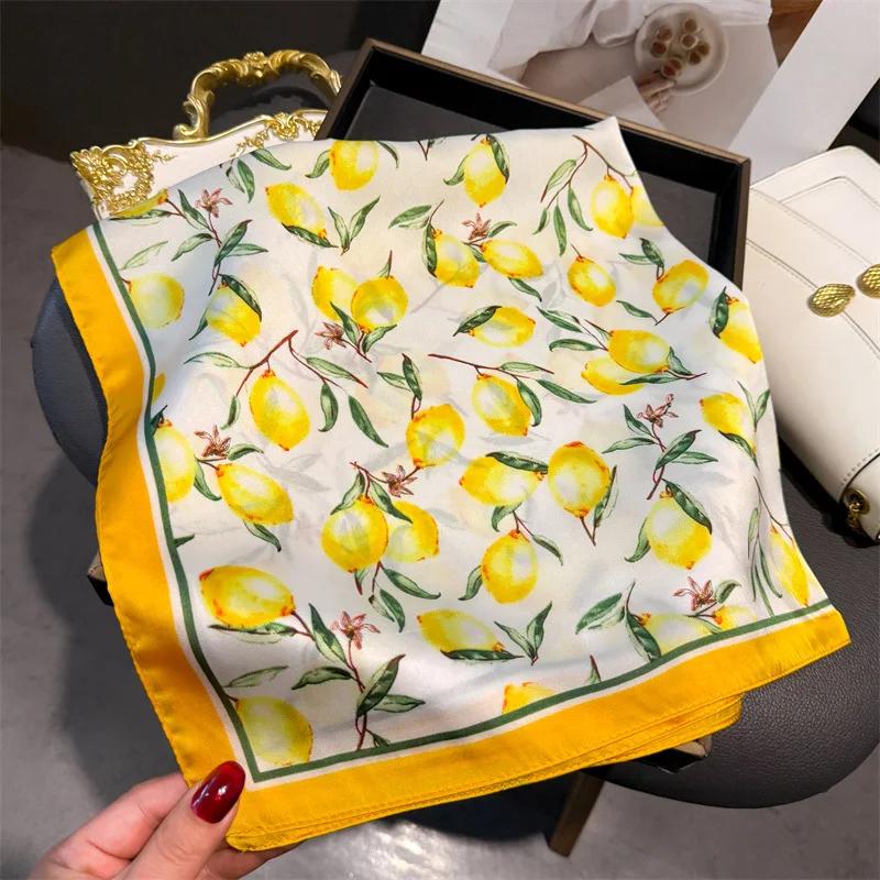 Neuer Satin-Haarschal Damen Taschentuchdruck Weibliches Kopfband Kleiner Halswärmer Hijab Dame Mädchen 70*70cm Quadratische Schals