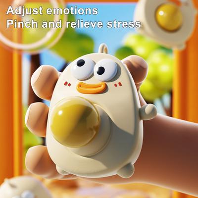 Uovo Sodo con Tuorlo Pop-Up Giocattolo con Cordino Sollievo dallo Stress Uovo Cartoon con Tuorlo Pop-Up Giocattolo da Spremere Portatile Decompressione Fidget Giocattolo Sensoriale