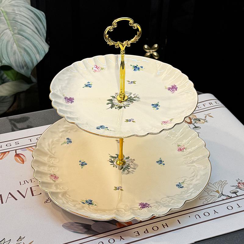 Ceramic Three-Tier Pastry Stand: English-European Style Fruit Bowl, Cake, Candy, and Snack Plate for Afternoon Tea.