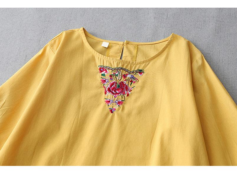 Summer Beachwear: Heavy Embroidered Cotton-Linen Skirt for Travel Photos