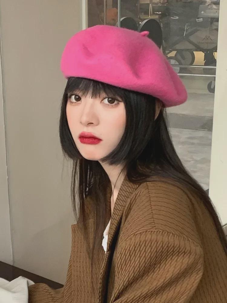 Dámský fialový vlněný baret: Klobouk se širokou krempou, Vintage britský, korejský a japonský styl pro podzim/zimu