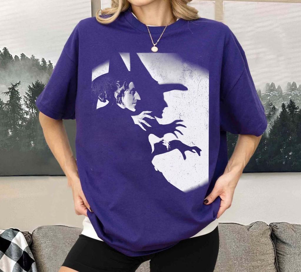 Vintage Funny Wicked Shadow Vintage Halloween Graphic TShirt Oz Wizard Tee XXL