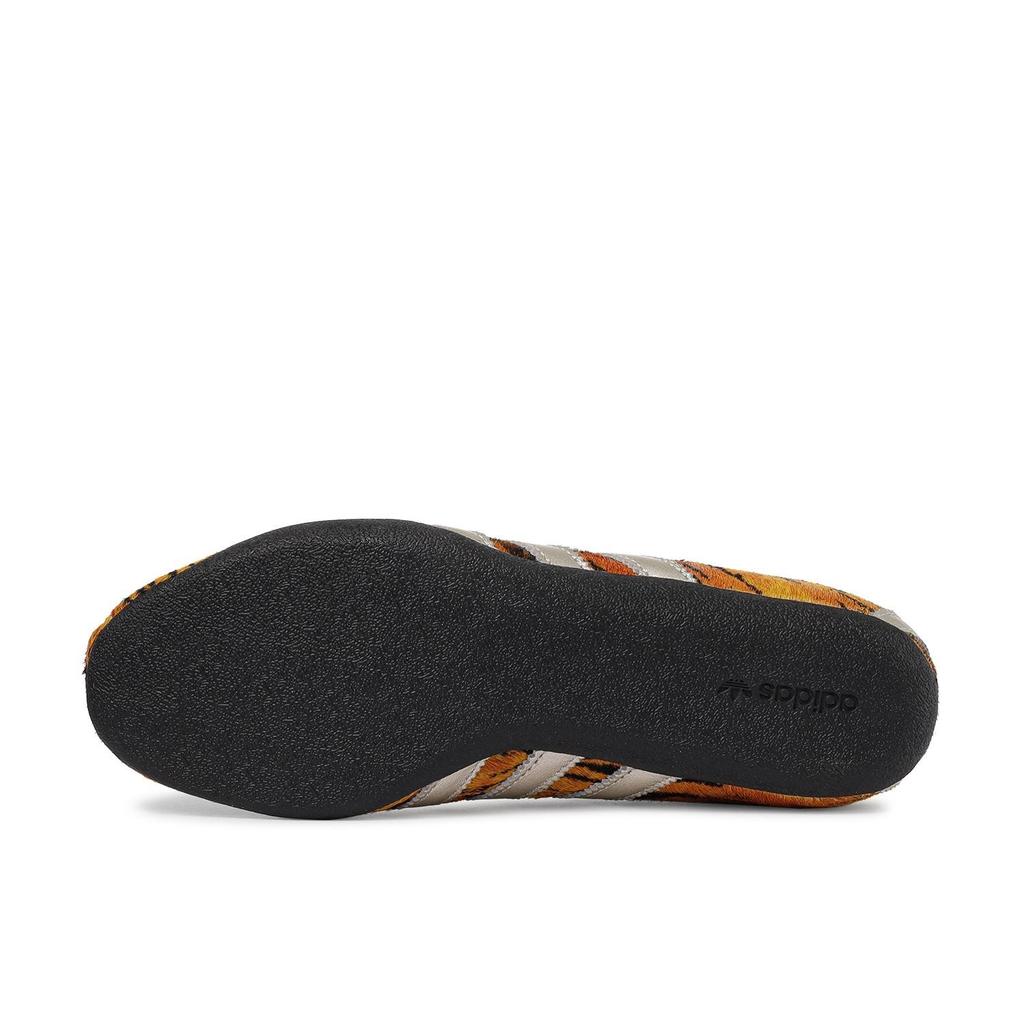 IH6638 adidas Tokyo Kaplanı (Bayanlar)