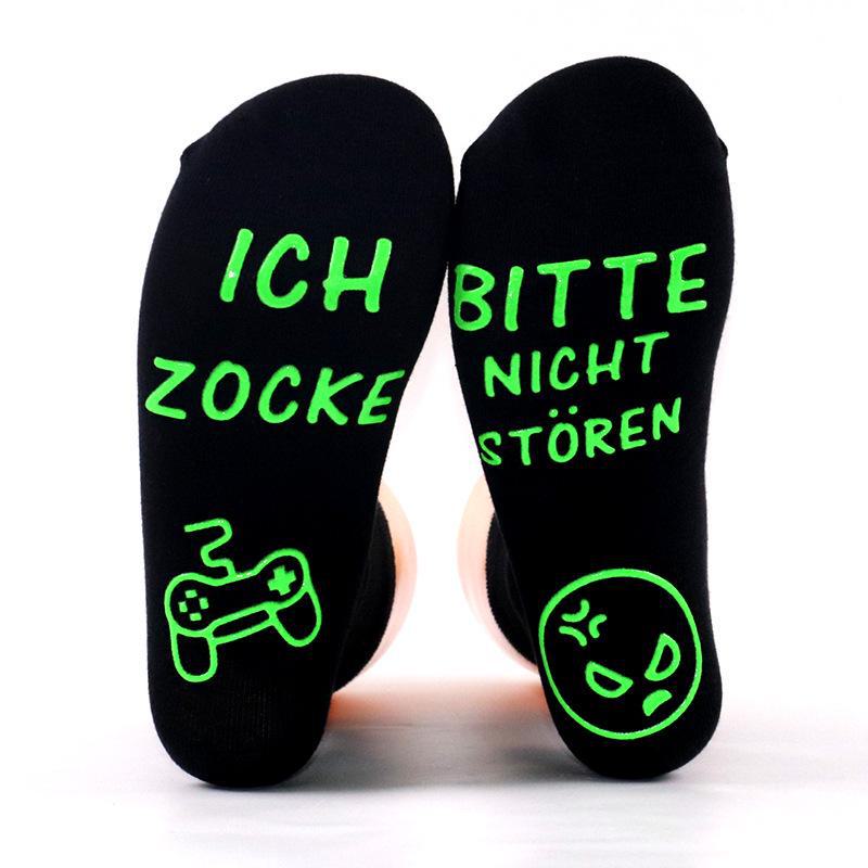 

Противоскользящие носки для игр Bitte Nicht Stören Ich Zocke — немецкий трансграничный дизайн Devon Game Socks; One Size зелёный