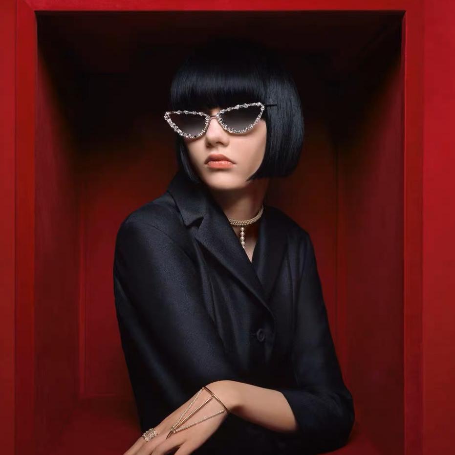 Moda Vintage Diamentowe Okulary Kocie Oko Kobiety Luksusowa Marka Projektant Kryształowe Okulary Przeciwsłoneczne Trend Seksowne Panie Metalowe Cieniowania