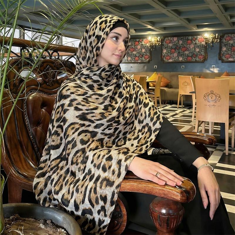 2026 New Arrival Leopard Hijabs for Women Spring Muslim Shawls Watercolour Print Scarves Beach Sun Protection Headscarf Summer