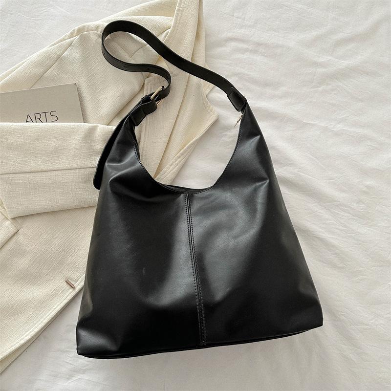 Simple texture solid color retro versatile ins shoulder bag women's 2025 new underarm bag tote bag tide