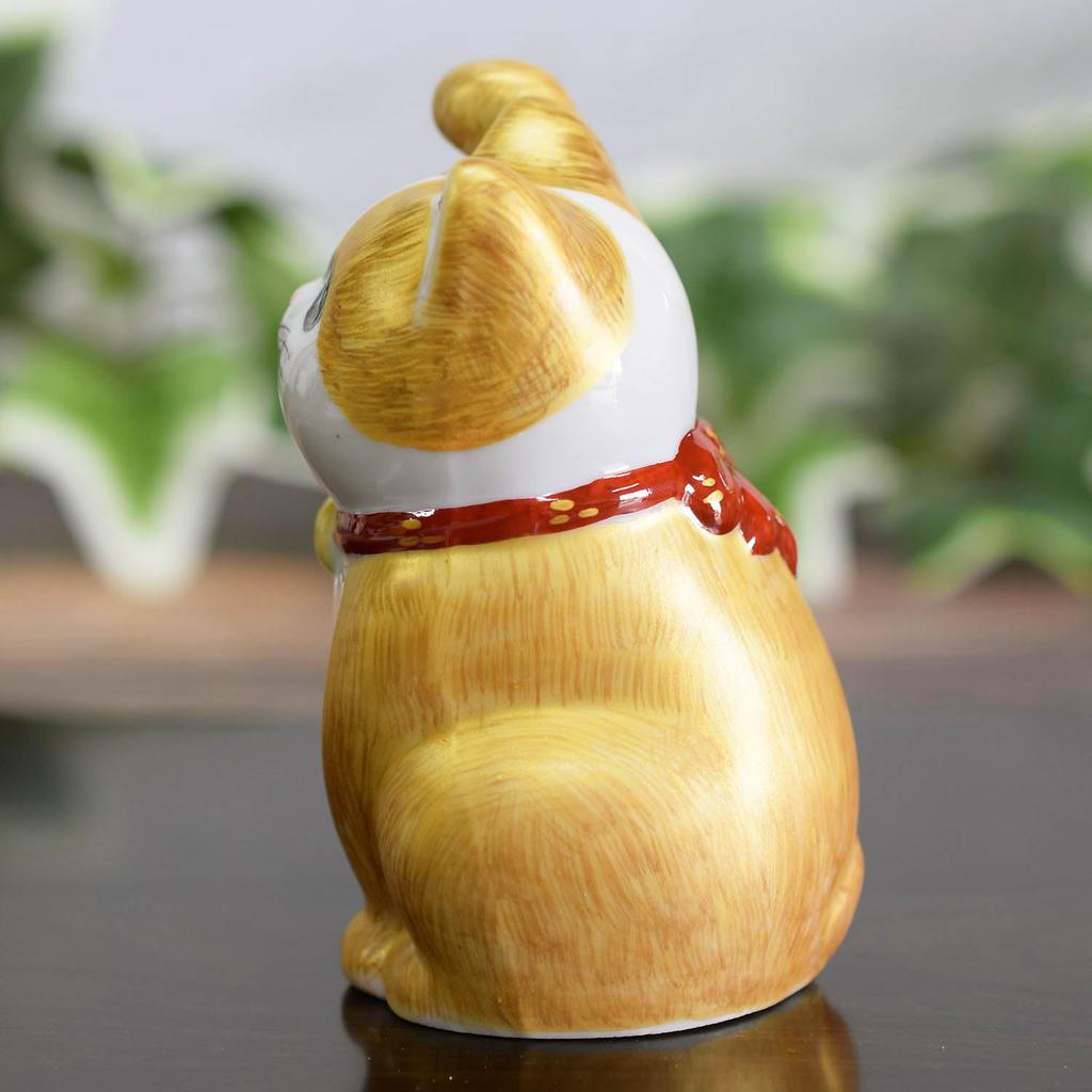 Stylish Kutani Ware Lucky Cat Figurine from Waza No Perfect for Opening a New or 77th Feng Shui and Interior Kura. Right-handed, Gold-plated, Store,