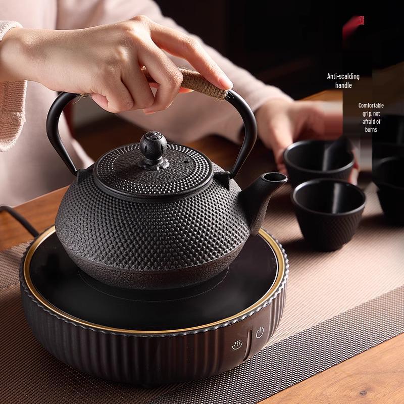 Handmade Uncoated Cast Iron Japanese Tea Pot - Retro Style Hearth Kettle for Brewing and Boiling Water