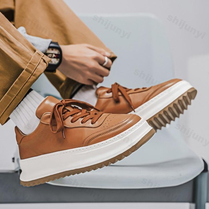 Fashion 2025 Spring New Men's Fashion Trend Retro Style Sports Casual Shoes Comfortable Versatile Thick Soled Non slip Chunky sneakers