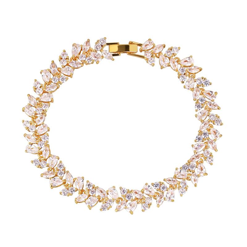 2026 European and American New Fashion Trend Accessories Women's Creative Bracelet Simple Zircon Leaf Bracelet
