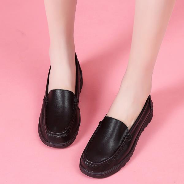 Fashion Summer Shoes Ladies Autumn Tennis Female Soft Genuine Leather Sneakers 2025 Fall Breathable Moccasins Nurse White White Sneakers