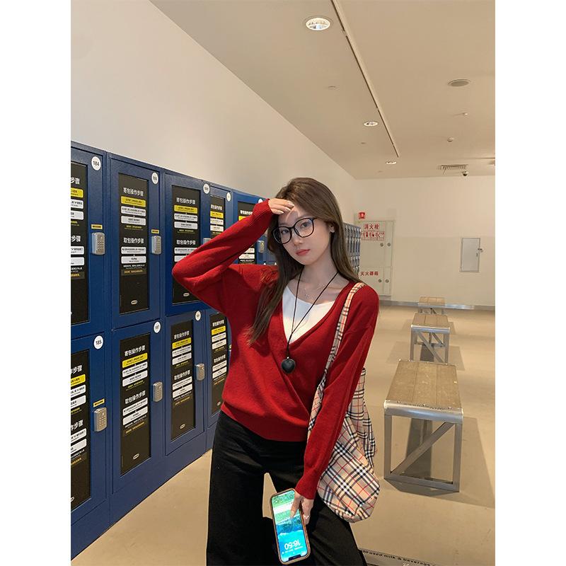 Red fake two-piece sweater for women autumn and winter new loose high-end lazy Korean sweater long-sleeved top