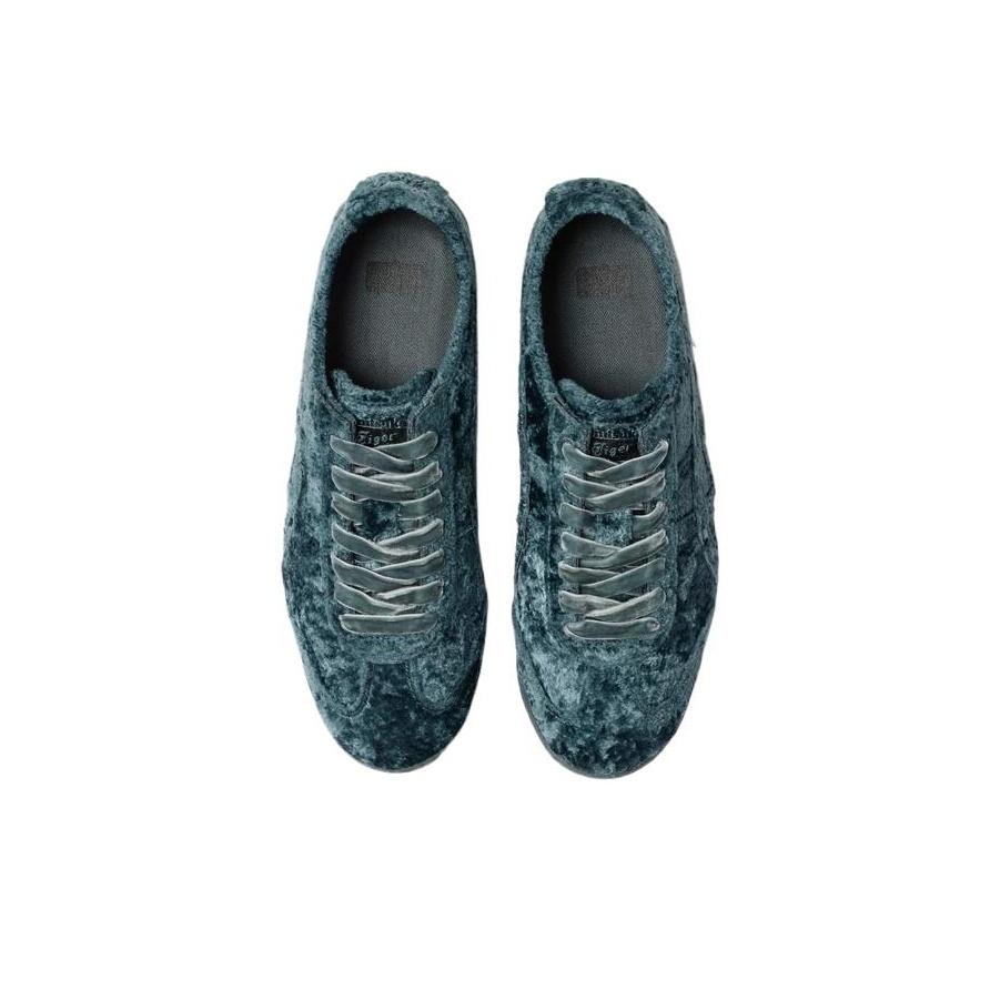 ONITSUKA TIGER Mexico 66 Velvet Grand Shark Unisex Sneakers Green 1183C270-400