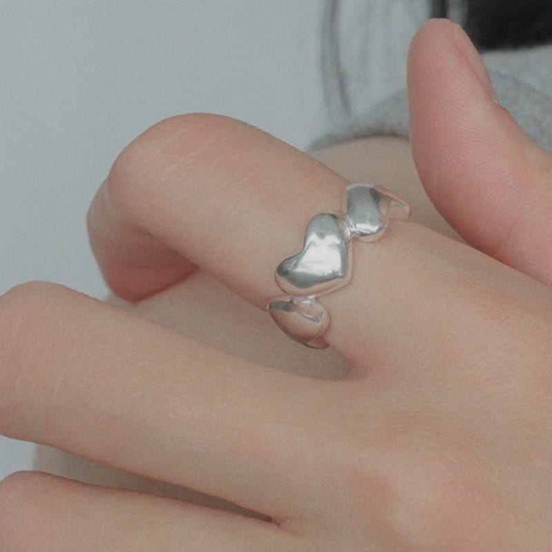 

POSTLUDE [SILVER] RO FLAT 5 HEART OPEN R single type