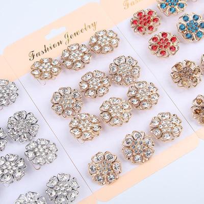 12 Stück Funkelnde Strassstein-Blumenbroschen-Set Exquisites Damen-Outfit-Accessoire für Business Casual Tägliche Kleidung