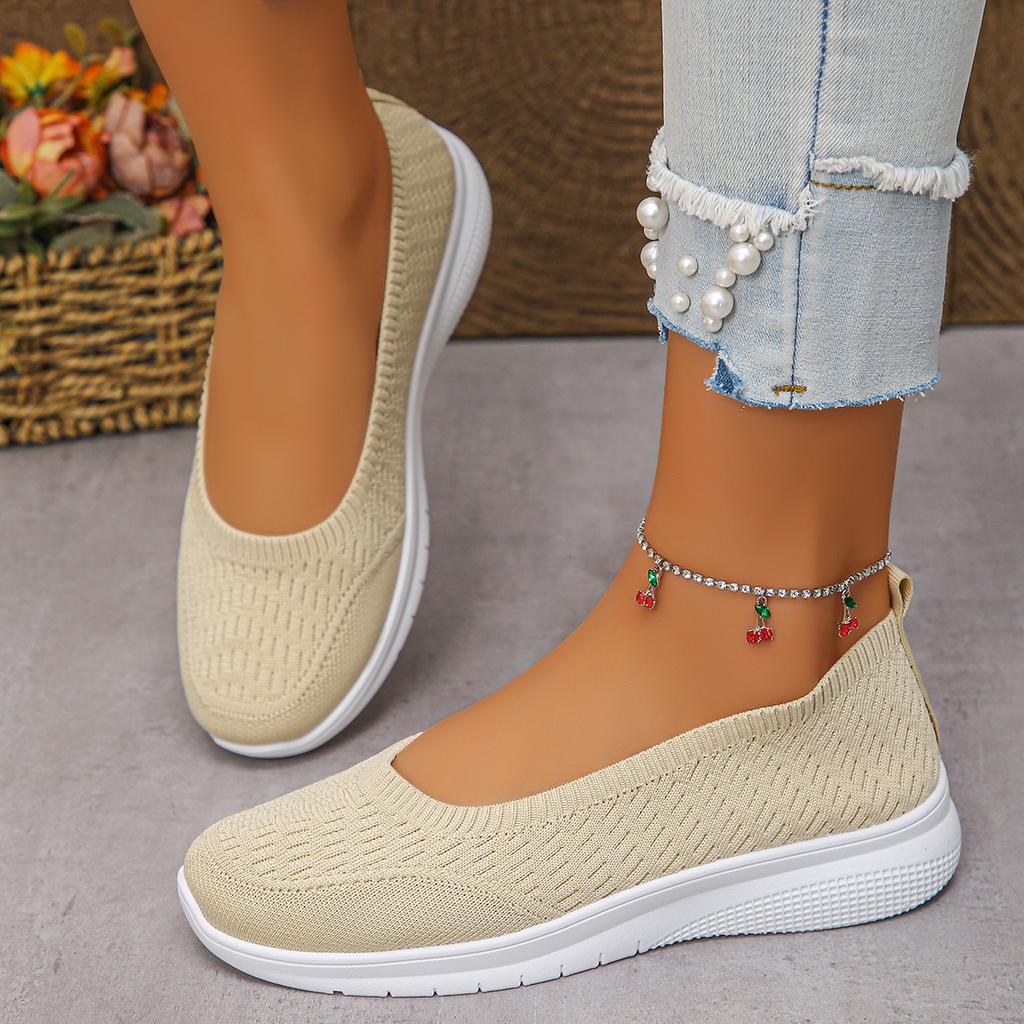 Fashion New Women's Shoes Soft Sole Cloth Large Casual Mesh Sports Casual Vulcanized Shoes Low Heels Trainers Sneakers Fashion