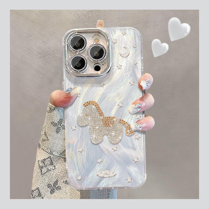 The flash diamond pony bracelet is suitable for Apple 17 feather yarn mobile phone case iphone15promax high value 16 new women's models.