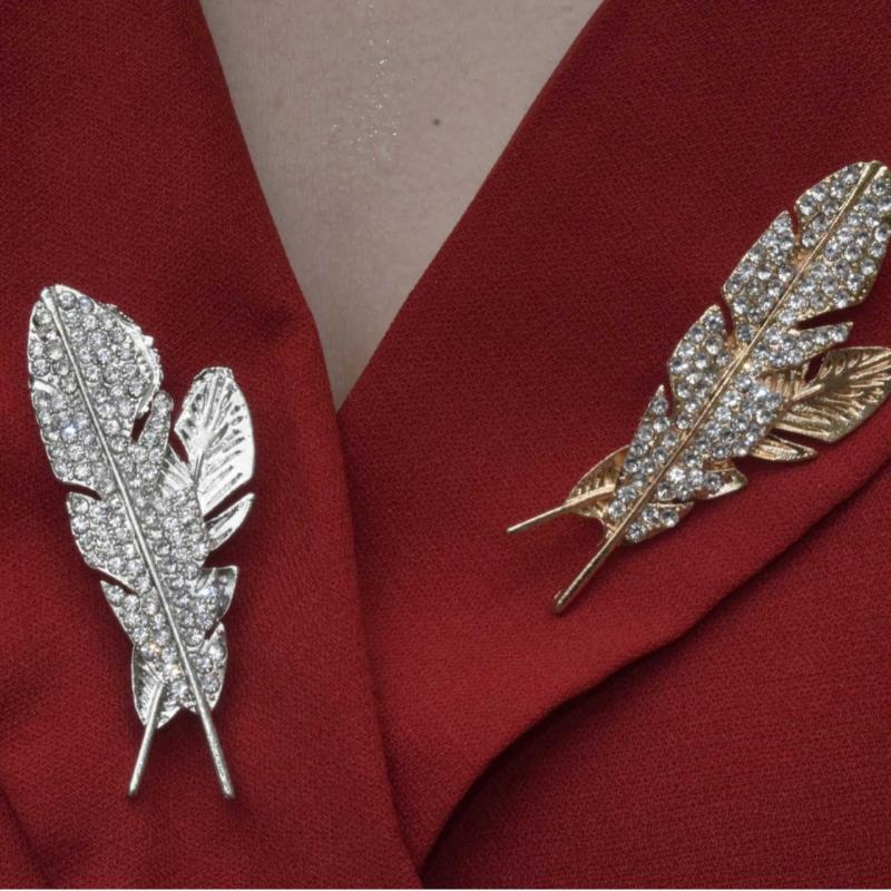 Temperament Elegant Full Hollow Feather Brooches For Women Men Brooch Suit Lapel Pin Jewelry Accessories Gift