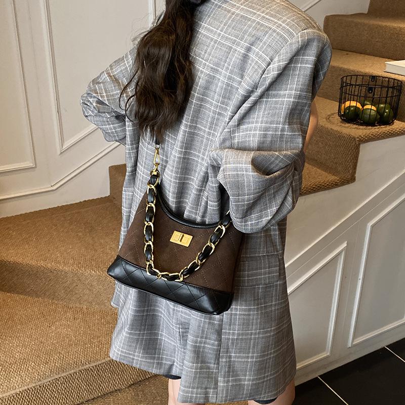 Premium Diamantenkette Achseltasche Damen neu vielseitig Retro Umhängetasche Pendler Knödeltasche