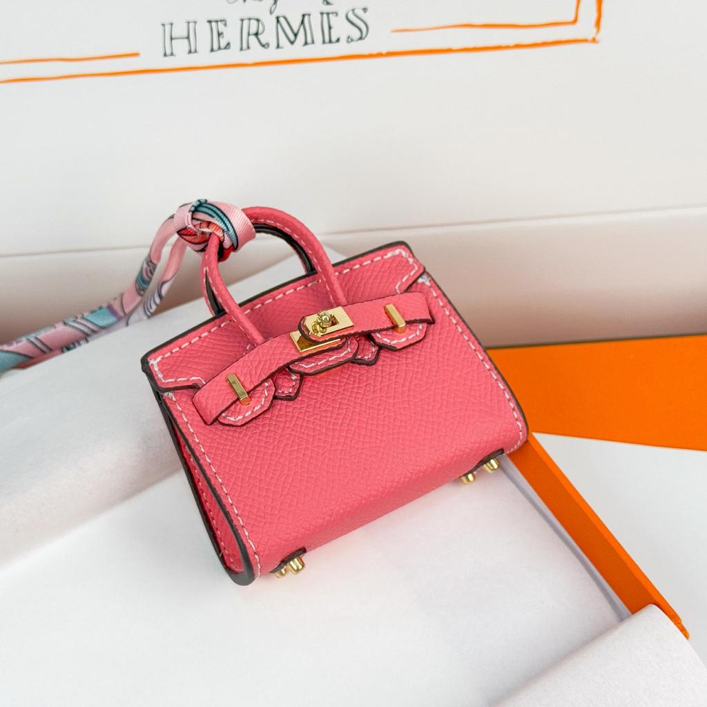 Chic Mini Bag Charm - Cute Earphone Pouch & Coin Purse with Car Keychain Decoration.