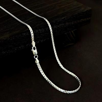Collar de Cadena Cubana Hueso de Serpiente Plano de Plata de Ley S925 para Hombres y Mujeres - Cadena para Suéter Minimalista, Versátil y Elegante.