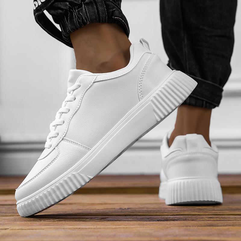 Lightweight Leather Platform Skateboarding Shoes Men Trainers Skate Board Shoes Flat Sneakers Thick Sole Sports Casual Shoes