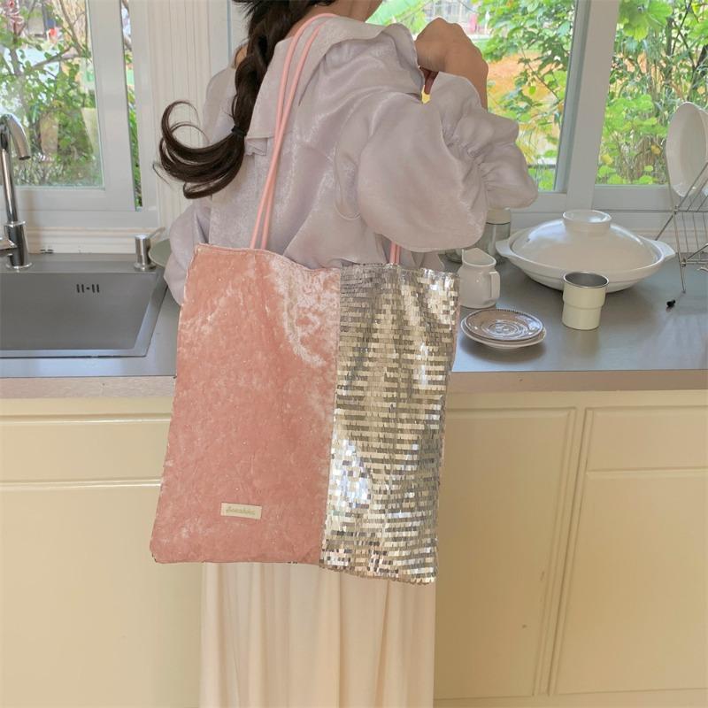 31 New popular glitter powder with silver sequins niche large-capacity commuting shoulder canvas bag handbag