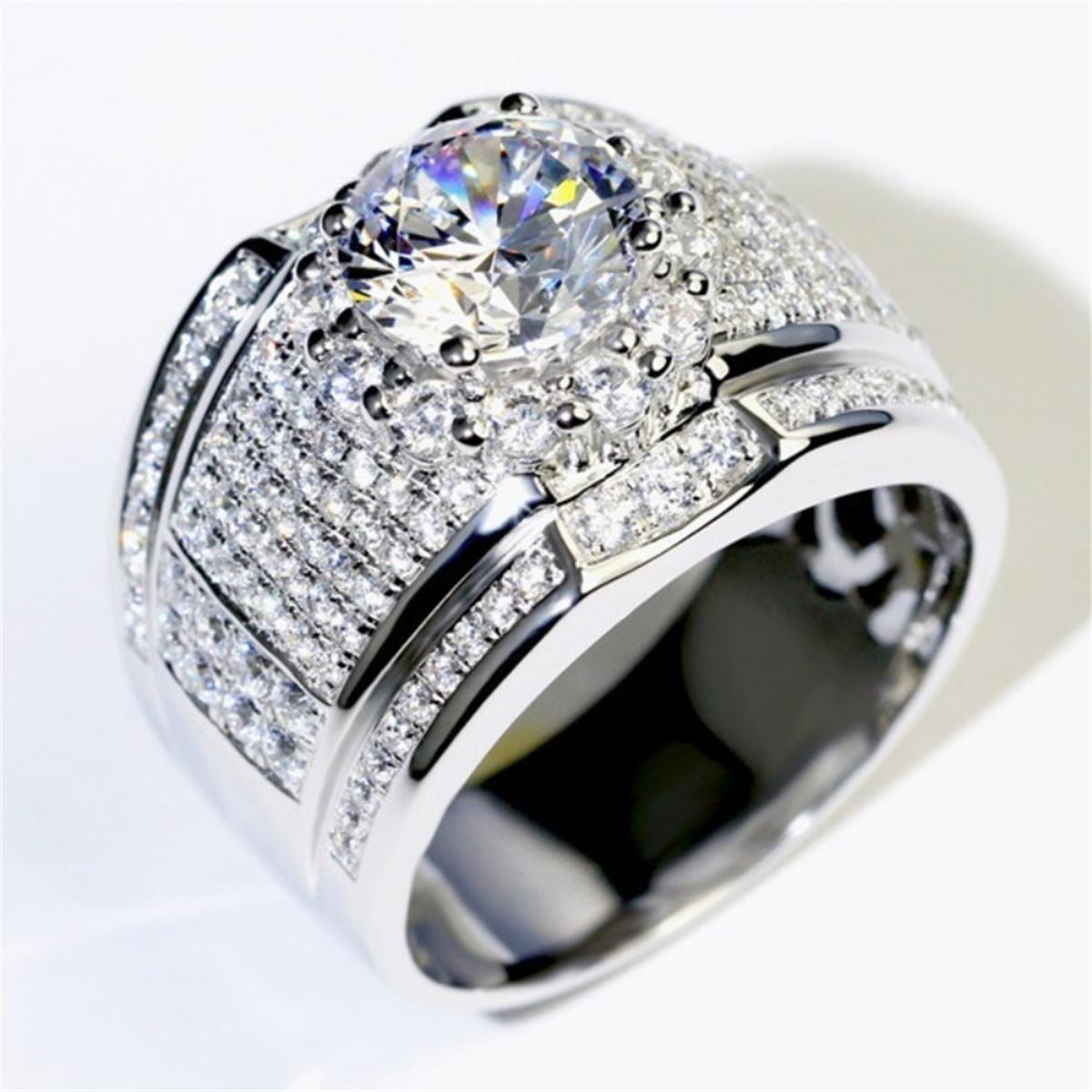 Потрясающее обручальное кольцо с микроциркониями в винтажном стиле на день святого — фото 7