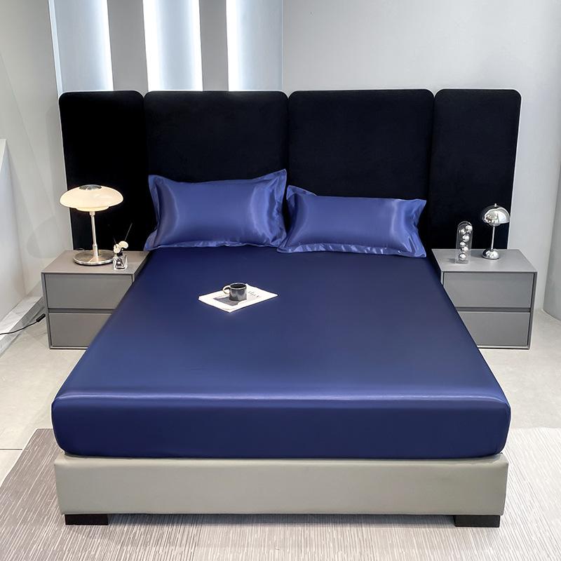Cross-border Washed Silk Mattress Bamboo Fiber Waterproof Mattress Urine Barrier Non-slip Fixed Fully Enclosed Mattress Protective Cover