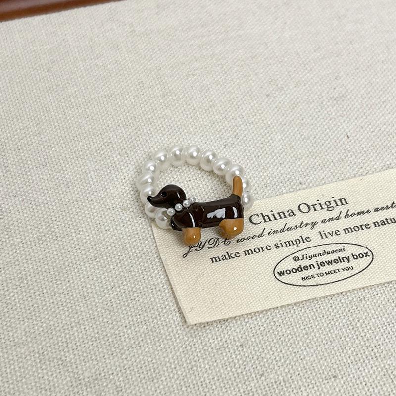 Korean Dachshund Pearl Ring: Cute, Niche Design, Versatile Childlike Finger Accessory