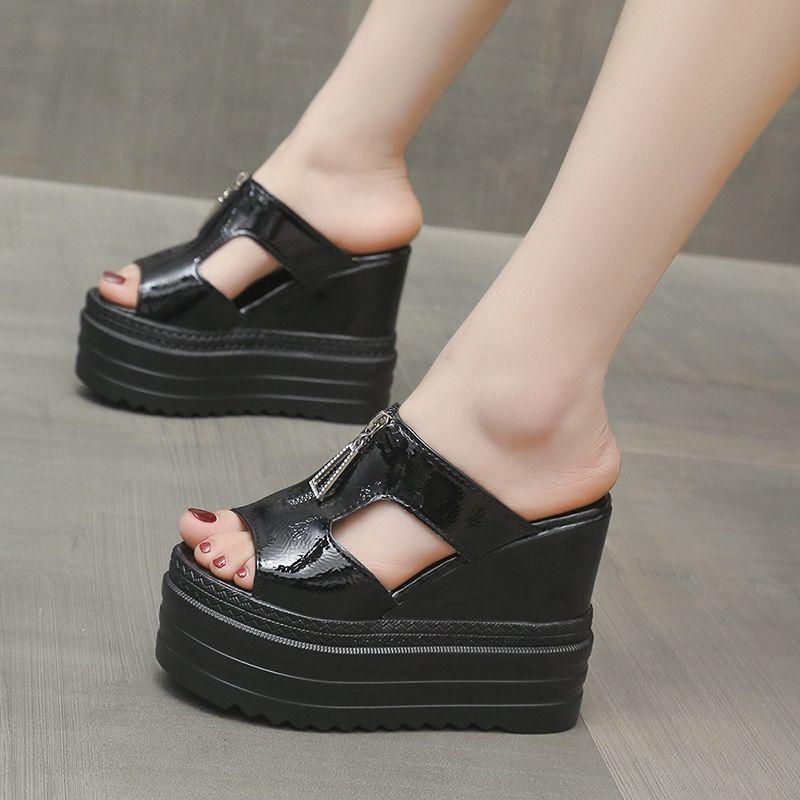 

Женские тапочки на очень высоком каблуке 12 см, европейские и американские тапочки на танкетке для ночного клуба, сандалии на толстой подошве и тапочки 39 чёрный