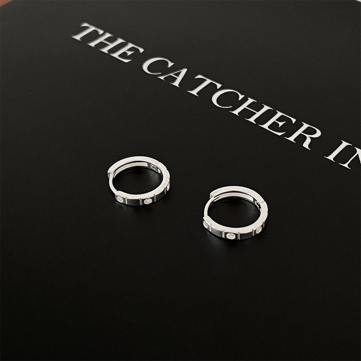 

Маленькие круглые серьги из стерлингового серебра 999 пробы с цирконием для женщин, повседневные, универсальный, простой дизайн, мода высокого темперамента 999 Silver