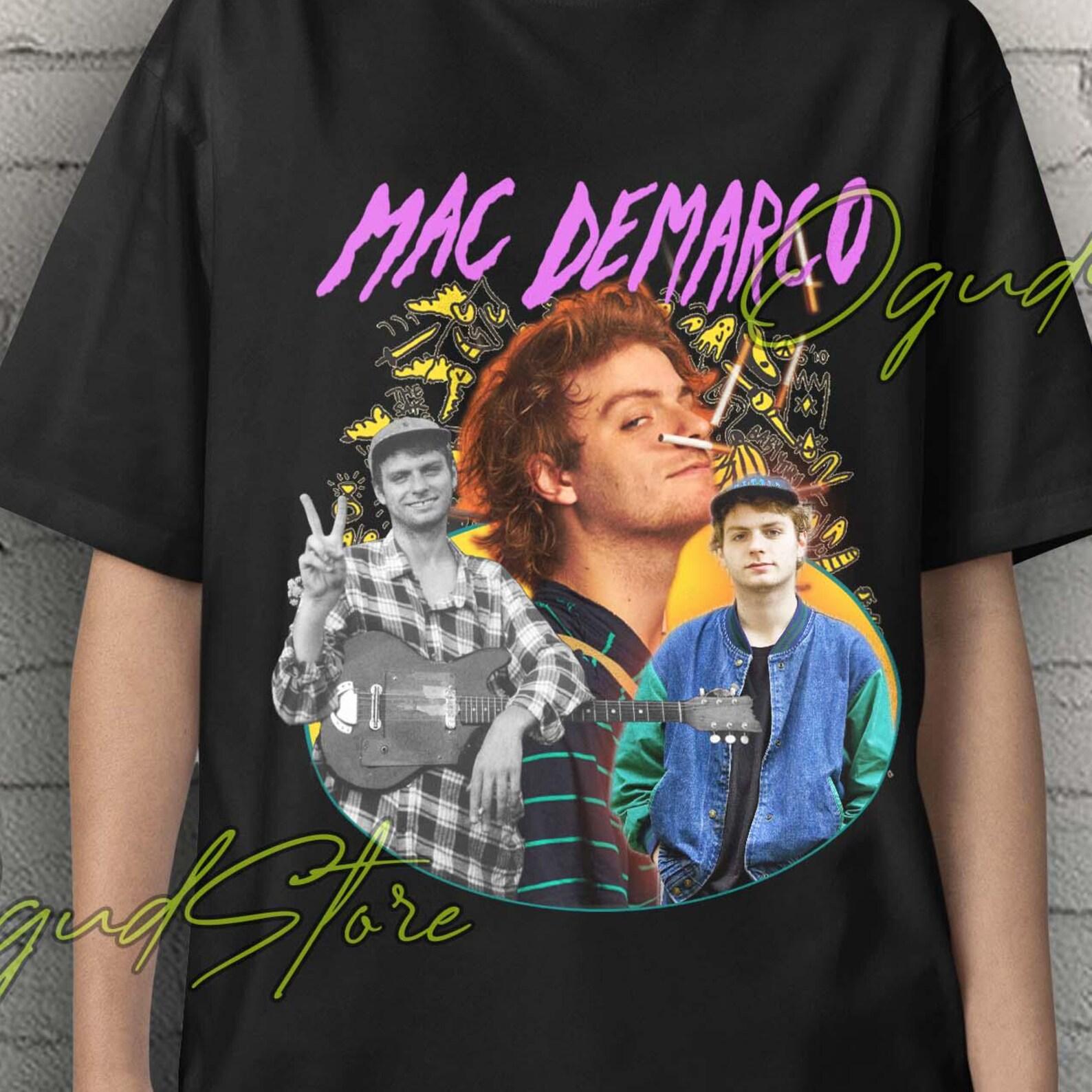 Mac DeMarco, Mac DeMarco Shirt, Mac DeMarco Merch Tour Tee, Mac DeMarco McBriare Samuel Lanyon, Mac DeMarco Sweater, Mac Demarco Poster Tees L